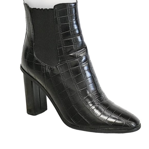 RAID "Scarlette-1" Black Crocodile Embossed Patent Ankle Booties - Picture 1 of 15